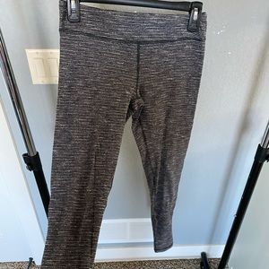 Black & White Ivivva leggings